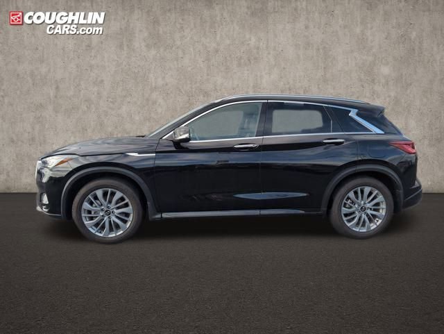 Used 2024 INFINITI QX50 Luxe image 4