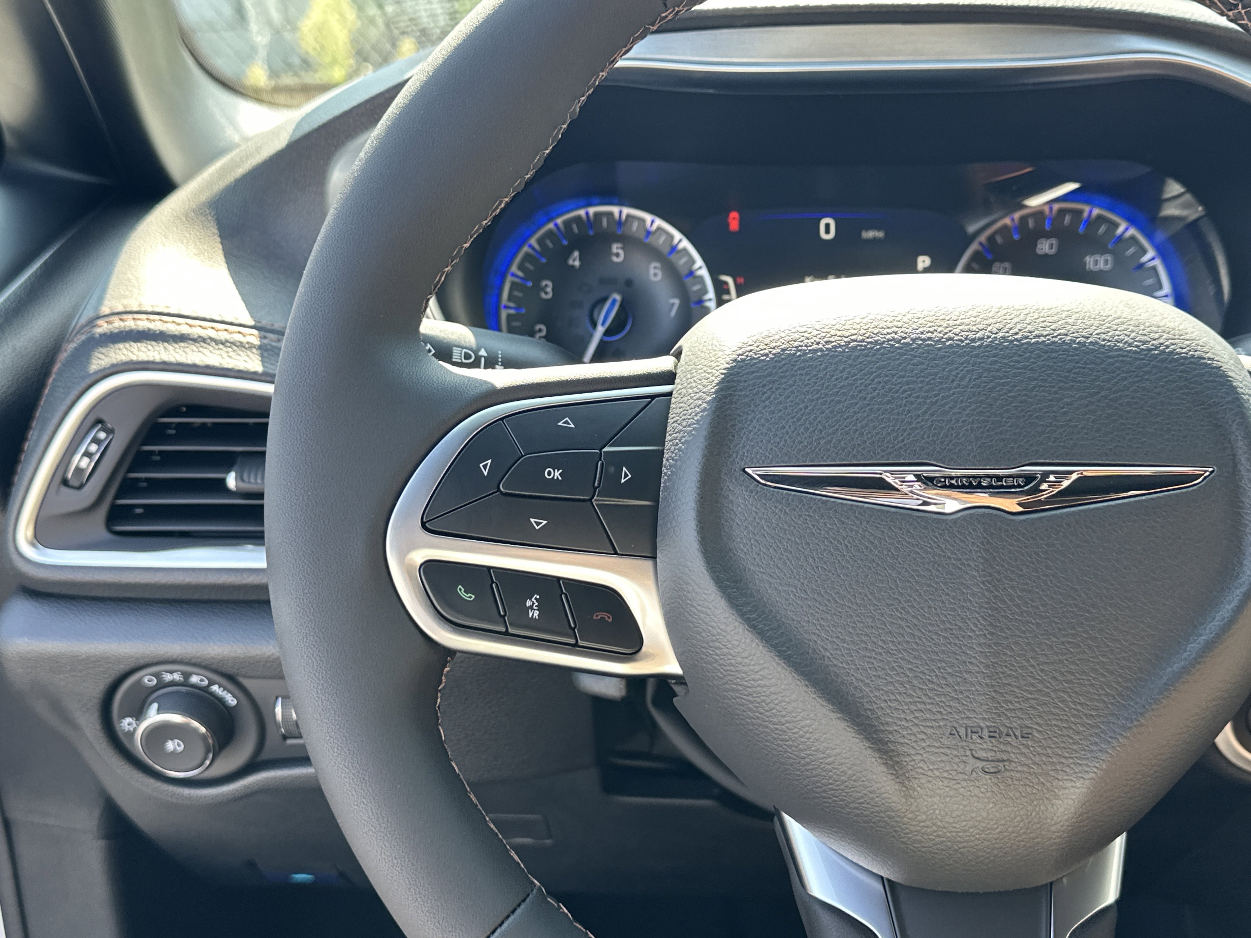 New 2026 Chrysler Pacifica Pinnacle image 20