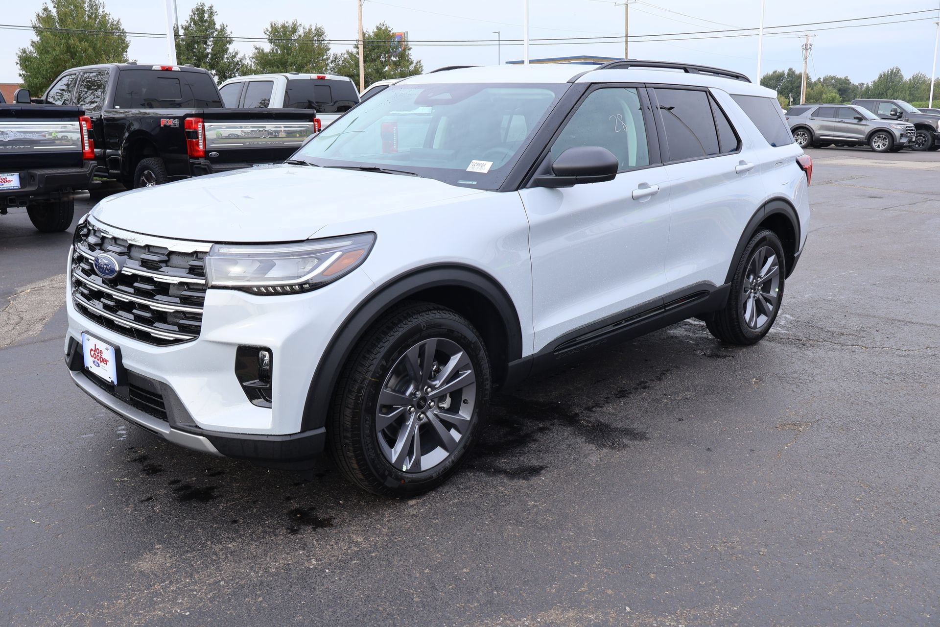 New 2026 Ford Explorer Active w/ Active Comfort Package AWD/4WD image 11