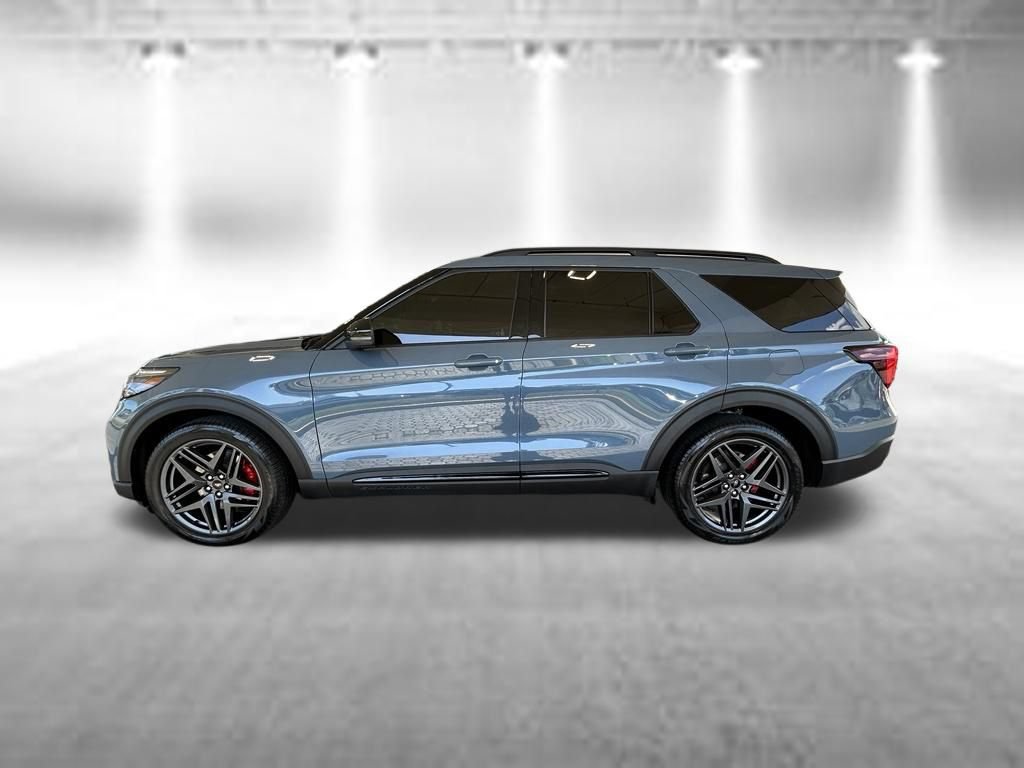 Used 2025 Ford Explorer ST w/ Sun And Sound Package AWD/4WD image 8