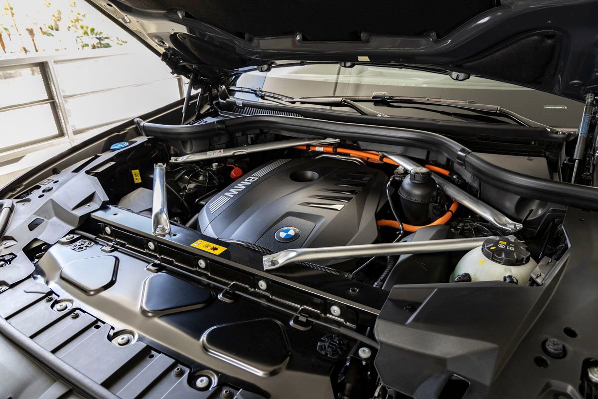 New 2026 BMW X5 xDrive50e image 36