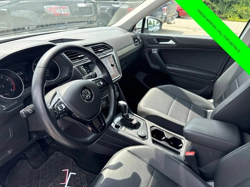 Used 2019 Volkswagen Tiguan SE AWD/4WD image 15