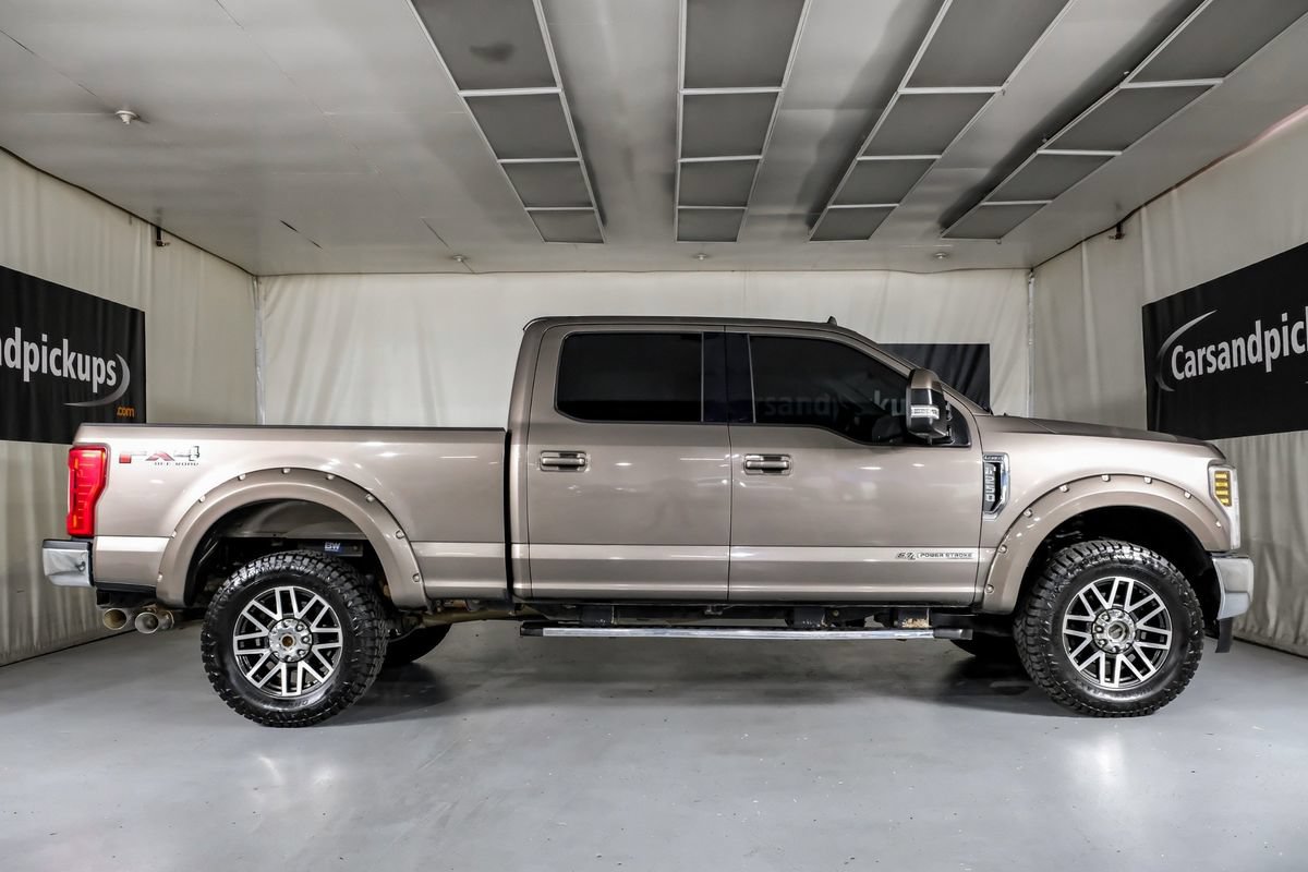 Used 2019 Ford F250 Lariat w/ Lariat Value Package AWD/4WD image 5