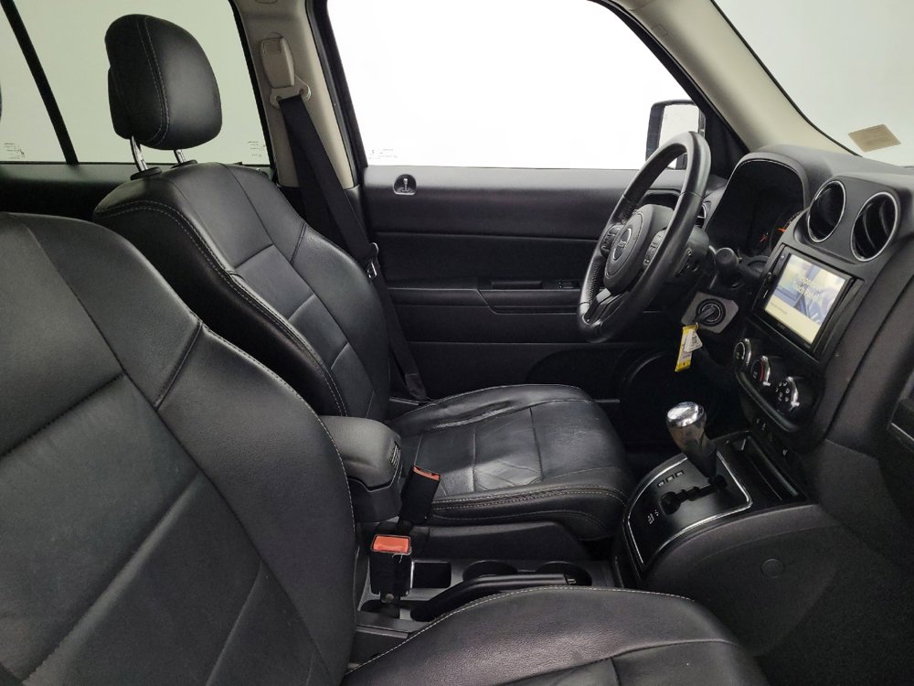 Used 2017 Jeep Patriot High Altitude image 21