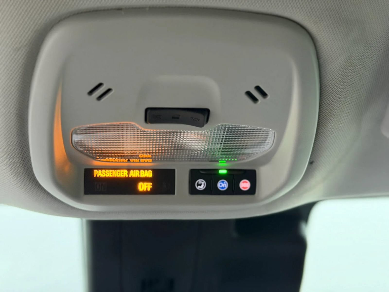 Used 2026 Chevrolet Trax LT FWD image 37