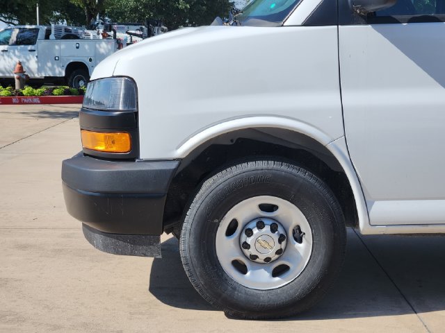 New 2025 Chevrolet Express 2500 w/ Driver Convenience Package RWD image 14