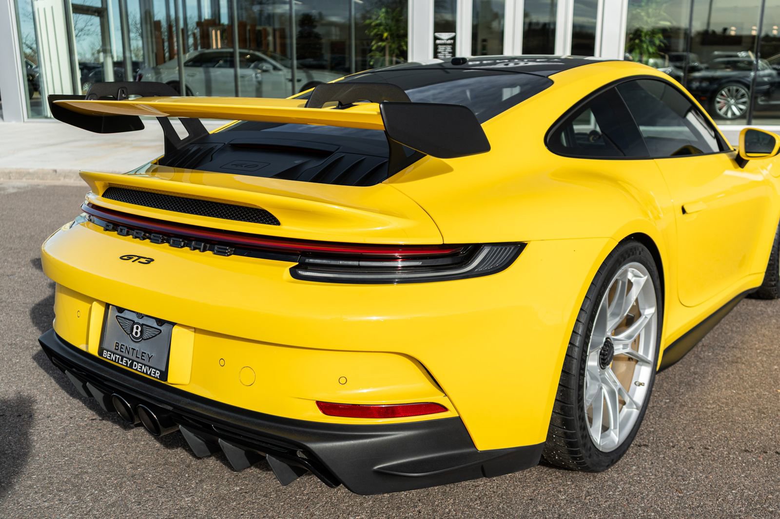Used 2022 Porsche 911 GT3 RWD image 13