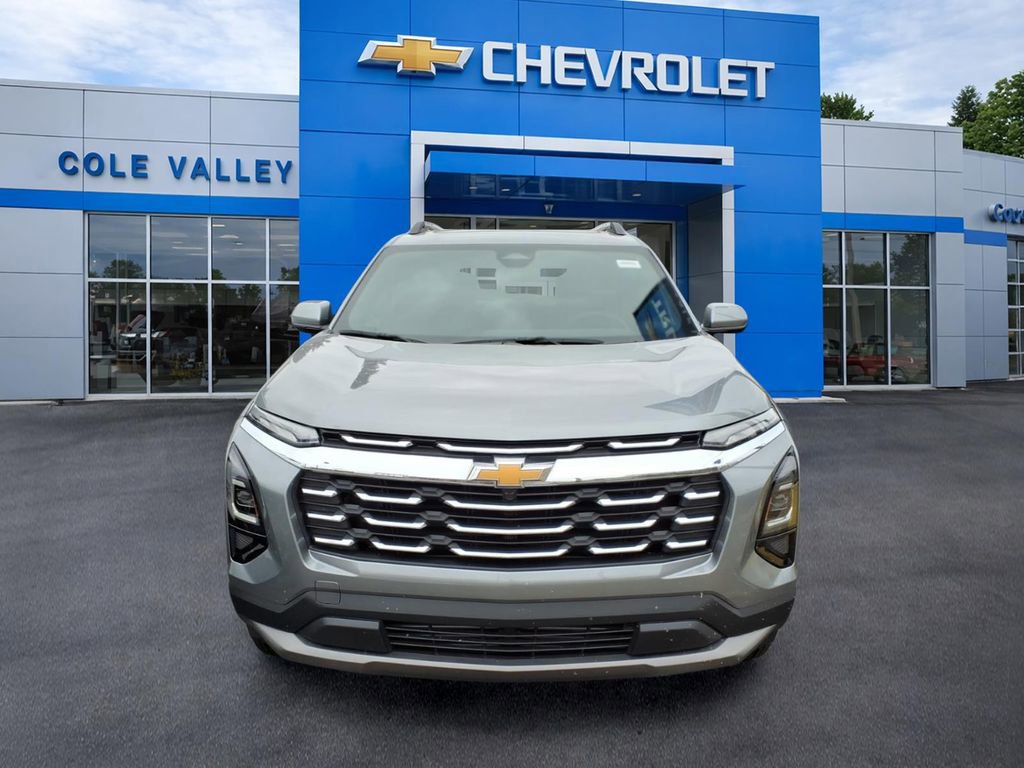 New 2026 Chevrolet Equinox LT w/ Convenience Package II image 2