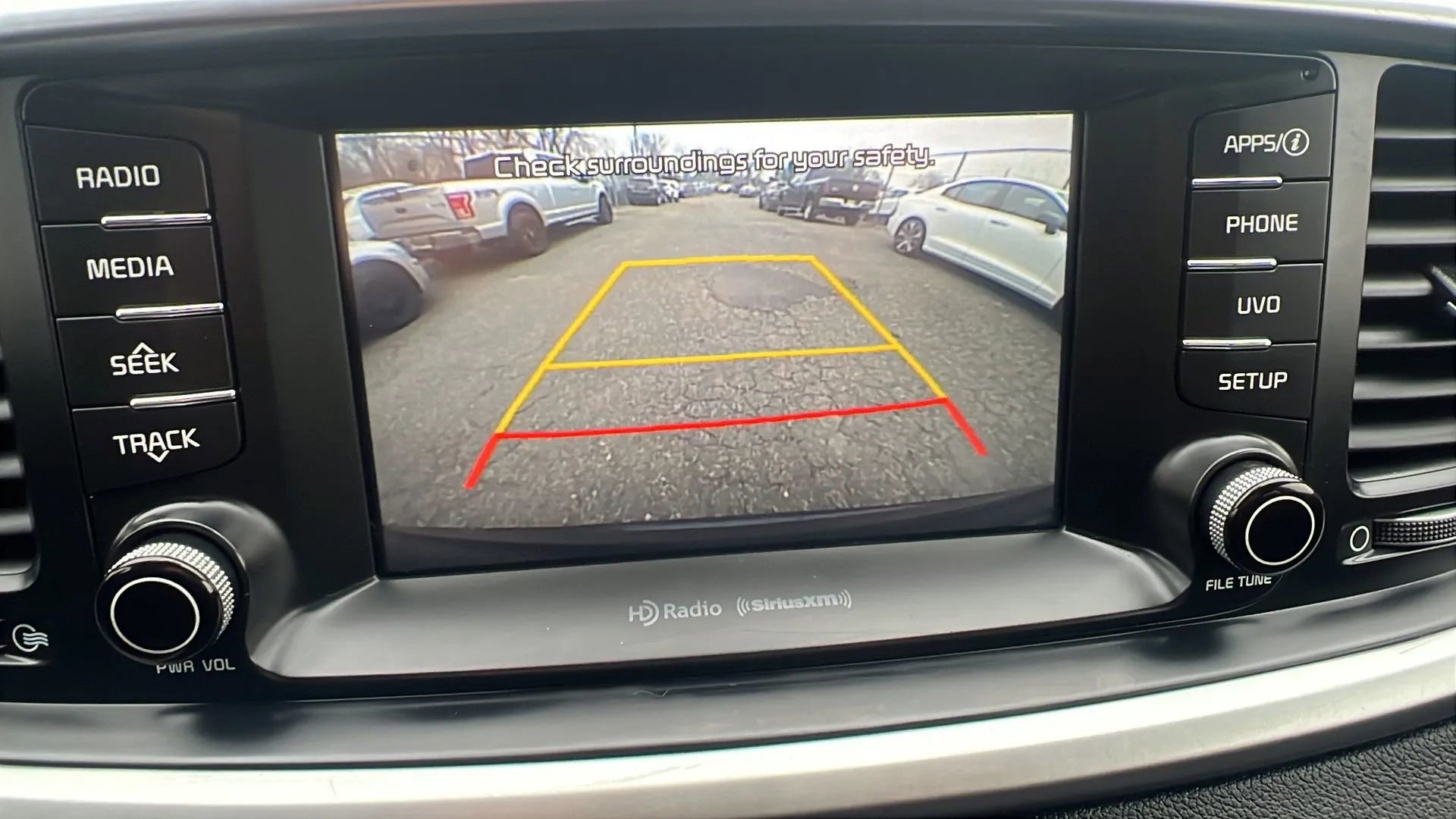 Used 2018 Kia Sorento LX image 21