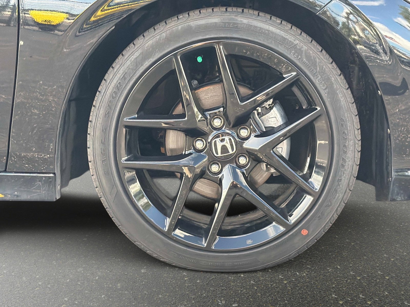 Used 2025 Honda Civic Sport image 19