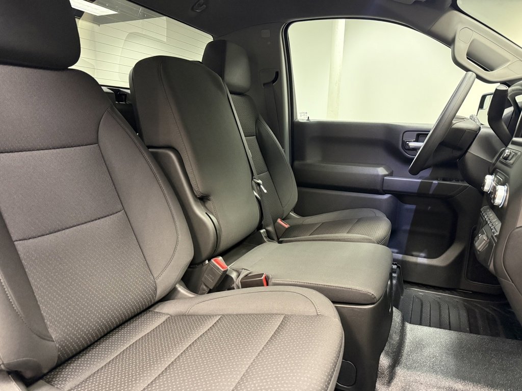 New 2026 GMC Sierra 1500 Pro w/ Pro Value Package image 18