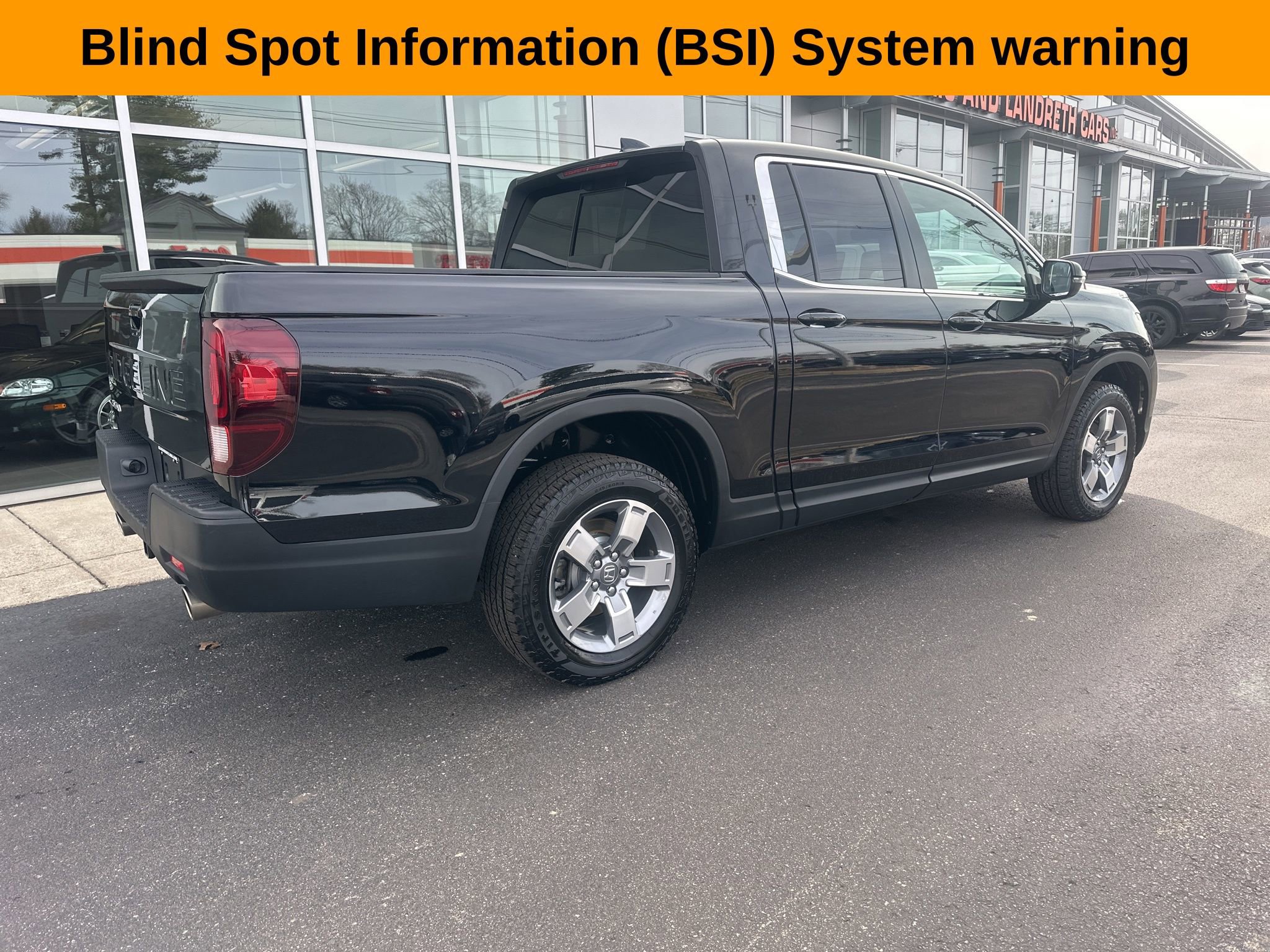 Used 2025 Honda Ridgeline RTL image 2