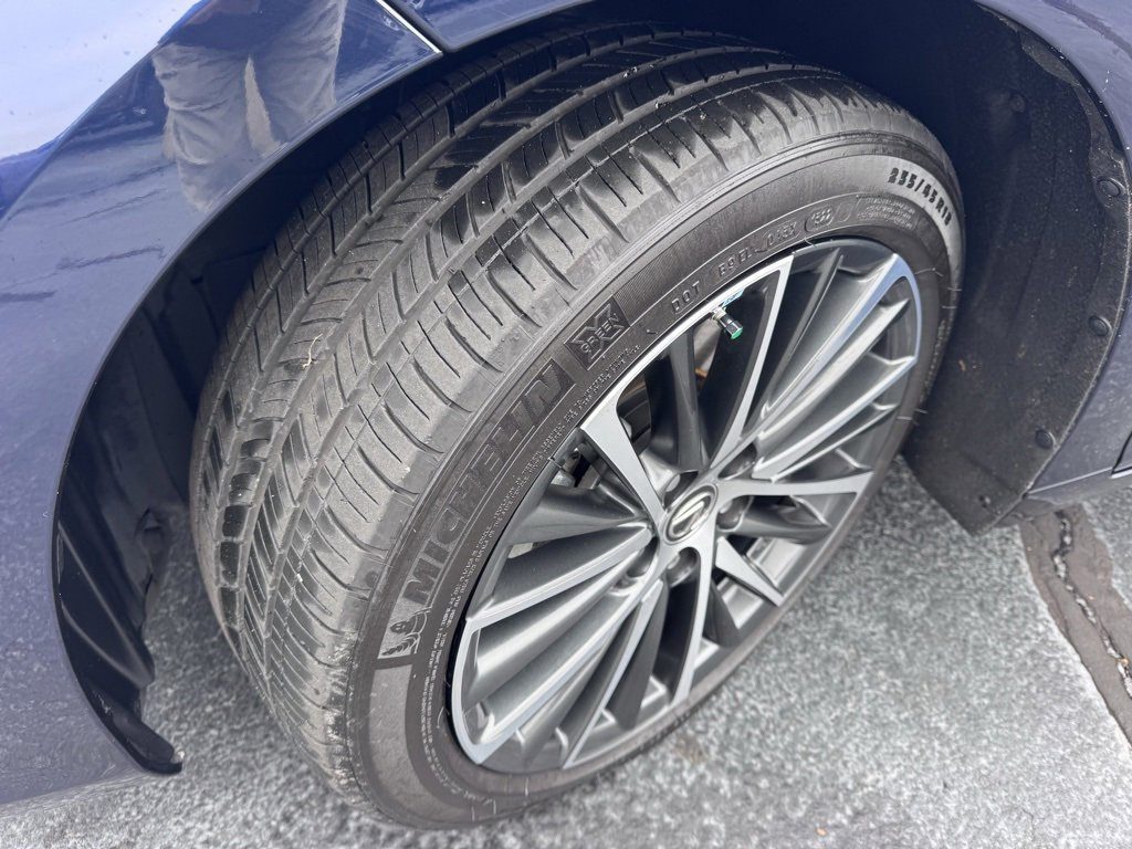 Used 2022 Lexus ES 350 w/ Premium Package image 14