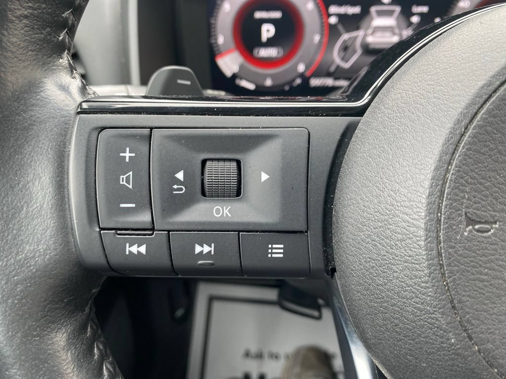 Used 2023 Nissan Rogue Platinum w/ Platinum Premium Package AWD/4WD image 26
