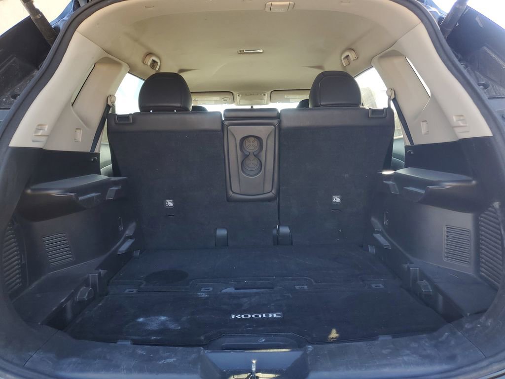 Used 2015 Nissan Rogue SL image 8