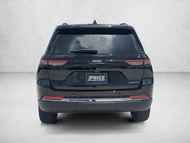 Used 2025 Jeep Grand Cherokee Limited RWD image 6