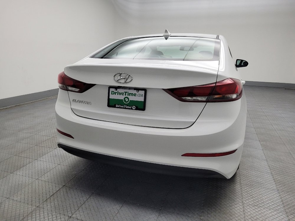 Used 2017 Hyundai Elantra SE image 7