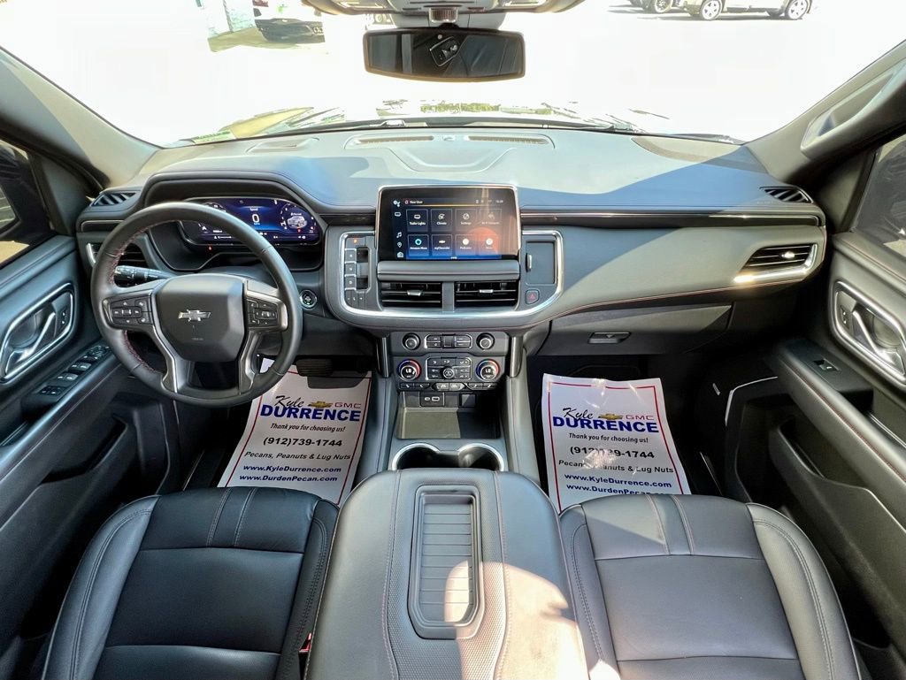 Used 2023 Chevrolet Suburban RST w/ Luxury Package image 2