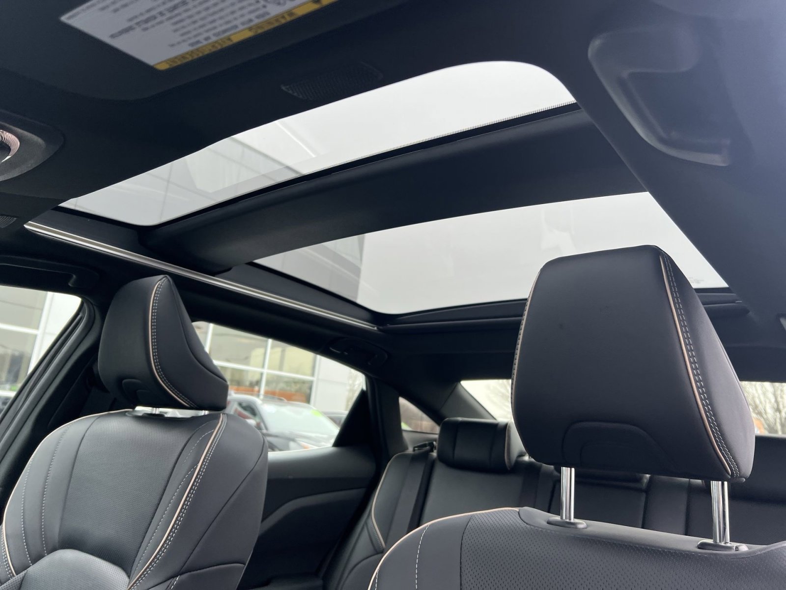 Used 2025 Toyota Crown Platinum image 23