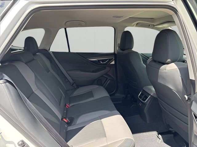 Certified 2025 Subaru Outback Onyx Edition AWD/4WD image 16