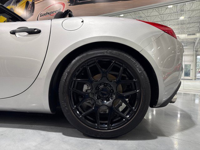 Used 2009 Pontiac Solstice GXP w/ Premium Package RWD image 18