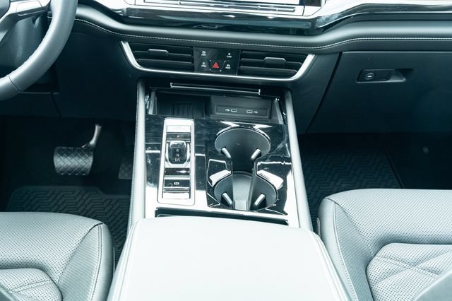 New 2026 Volkswagen Atlas SE FWD image 34