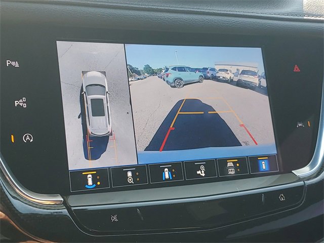 Used 2022 Cadillac XT6 Sport w/ Technology Package image 29