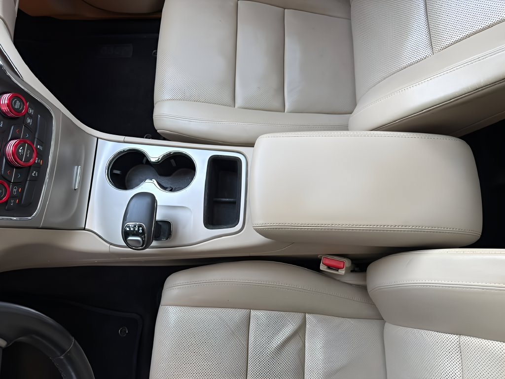 Used 2015 Jeep Grand Cherokee Limited w/ Luxury Group II RWD image 20
