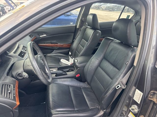 Used 2011 Honda Accord EX-L image 16
