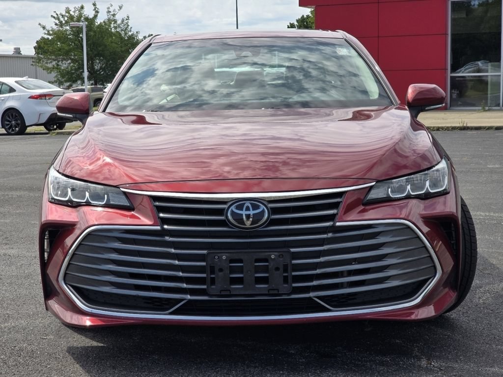 Certified 2019 Toyota Avalon XLE w/ Moonroof Package FWD image 11
