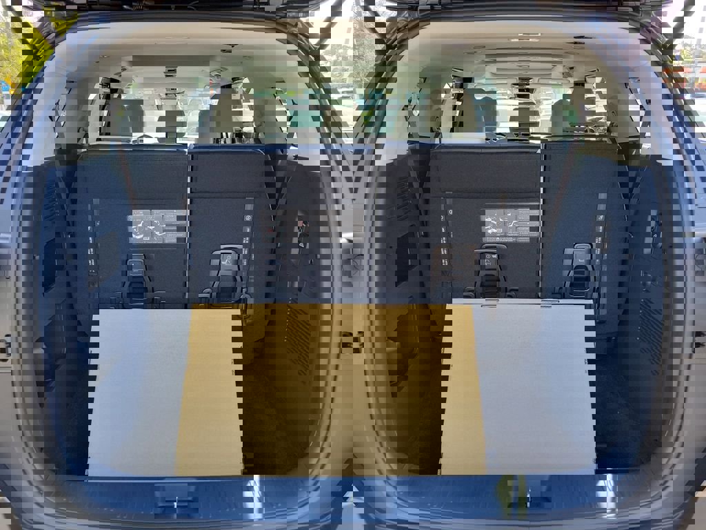 New 2026 Kia Carnival SX FWD image 14