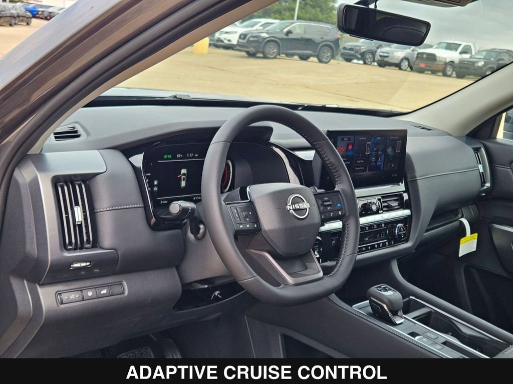 New 2026 Nissan Pathfinder SL image 13