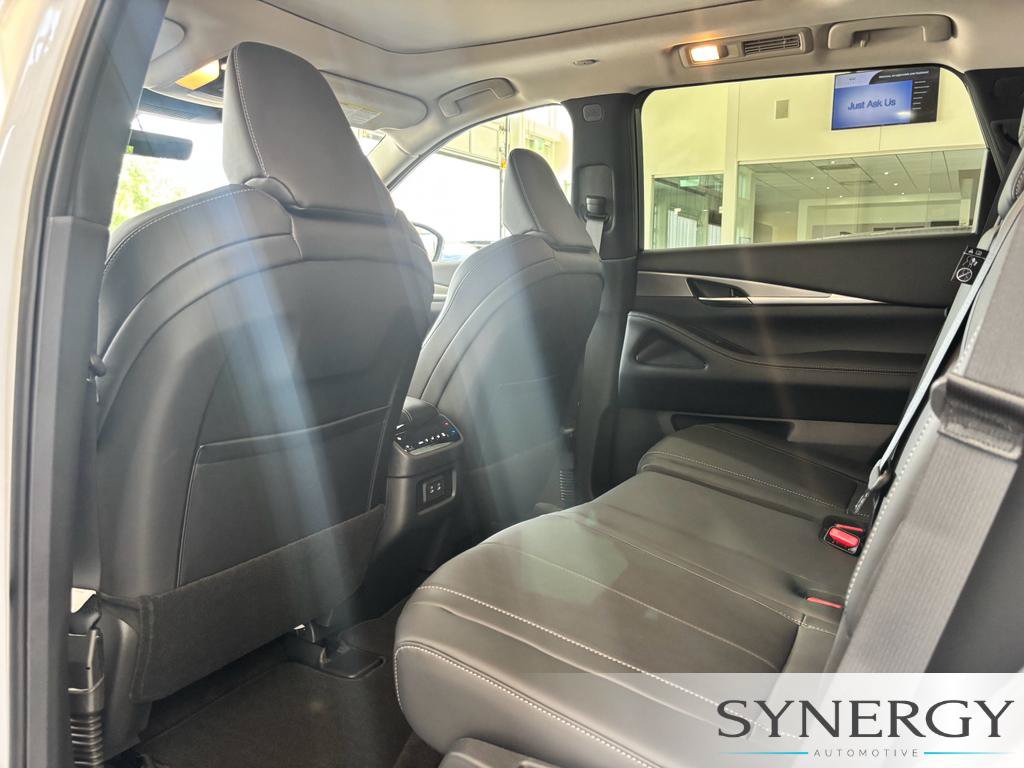 New 2027 INFINITI QX60 Pure w/ Cargo Package FWD image 24