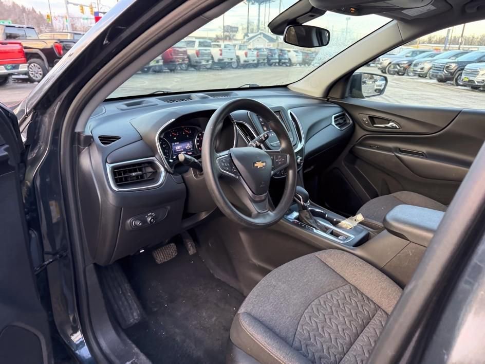 Used 2023 Chevrolet Equinox LT image 16