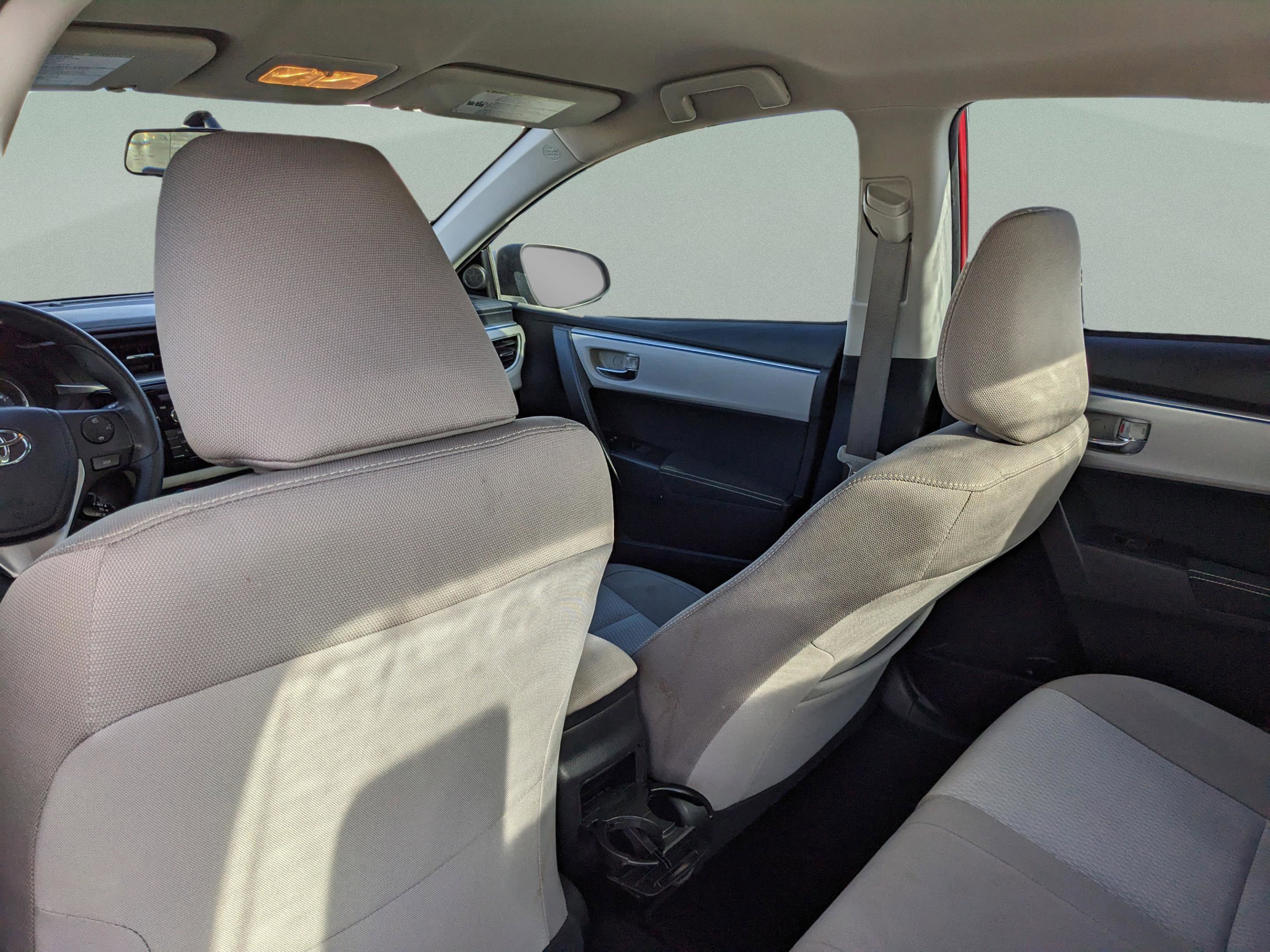 Used 2016 Toyota Corolla LE image 23