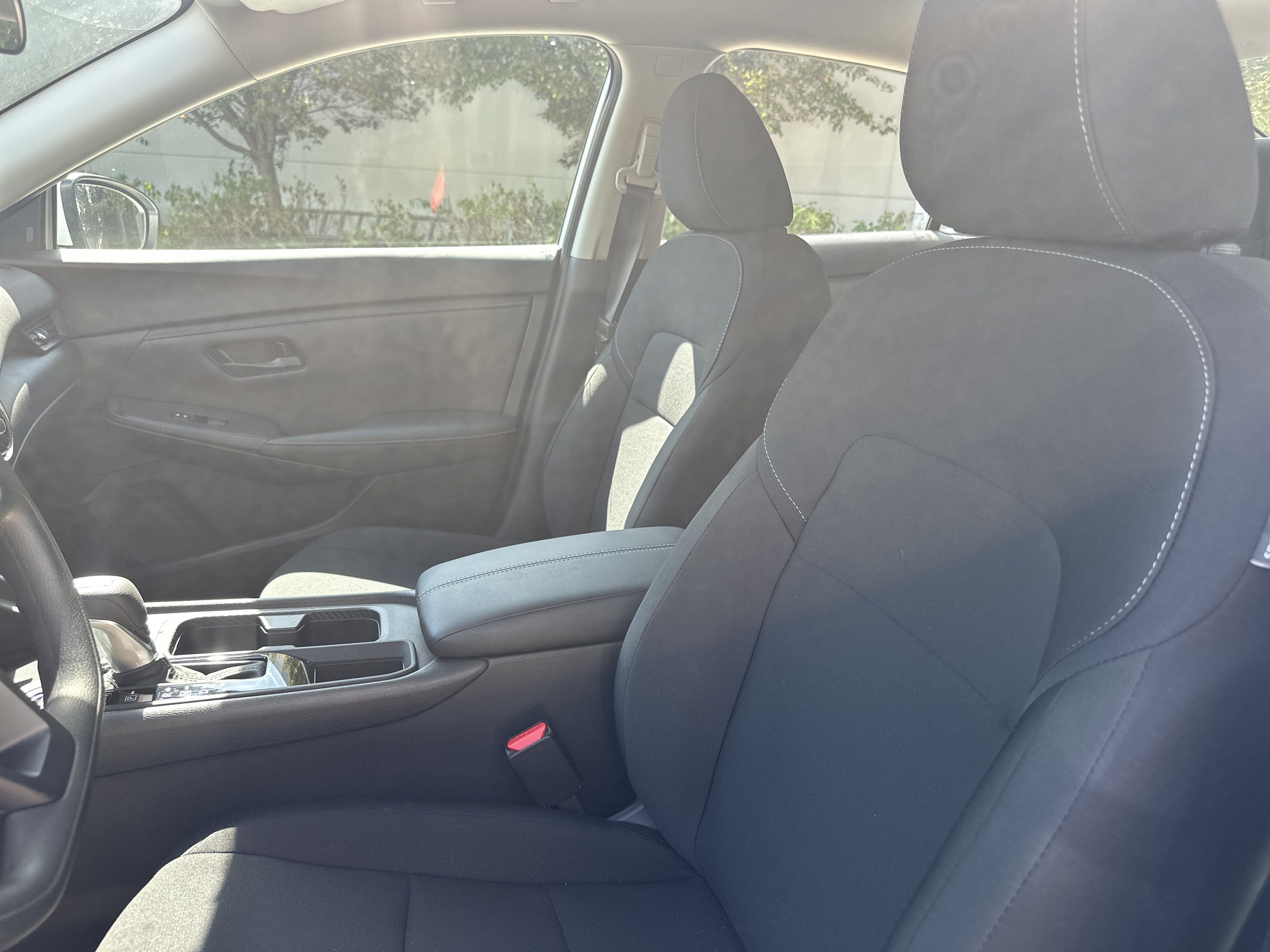 Used 2025 Nissan Sentra S FWD image 15