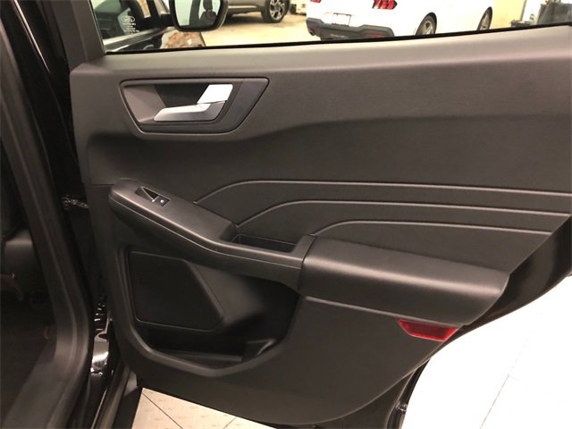Used 2023 Ford Escape ST-Line w/ Tech Pack #1 image 30
