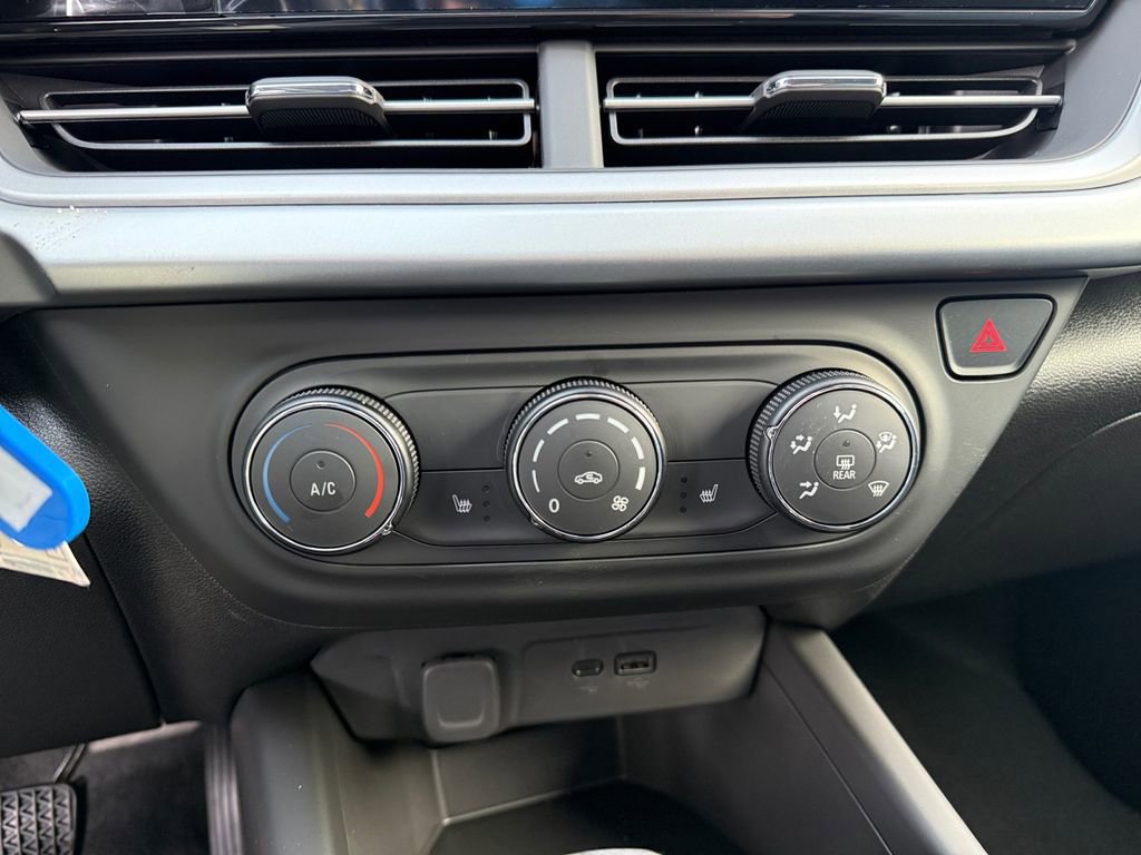 New 2026 Chevrolet Trax LS w/ LS Convenience Package image 18