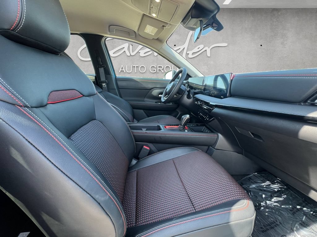 Certified 2026 Nissan Kicks SR w/ Cold Weather Package AWD/4WD image 24
