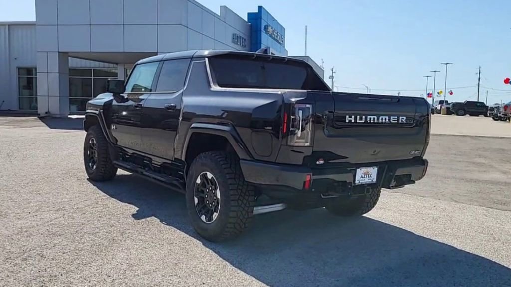 New 2025 GMC Hummer EV 3X w/ Extreme Off-Road Package image 6