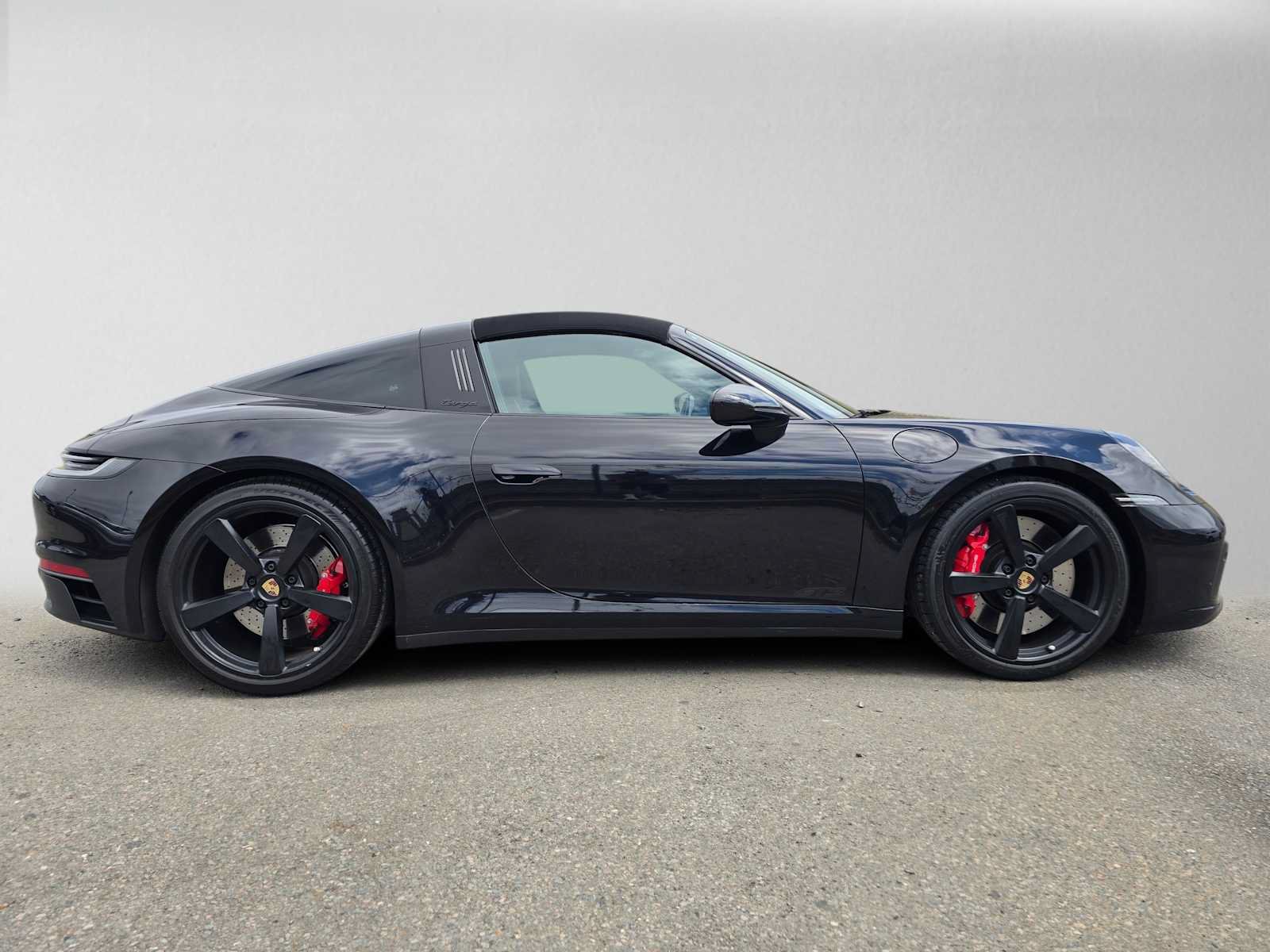Used 2024 Porsche 911 Targa 4 GTS AWD/4WD image 2