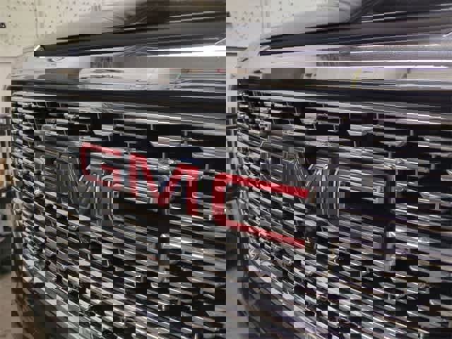 Used 2020 GMC Sierra 1500 Denali w/ Denali Premium Package image 12