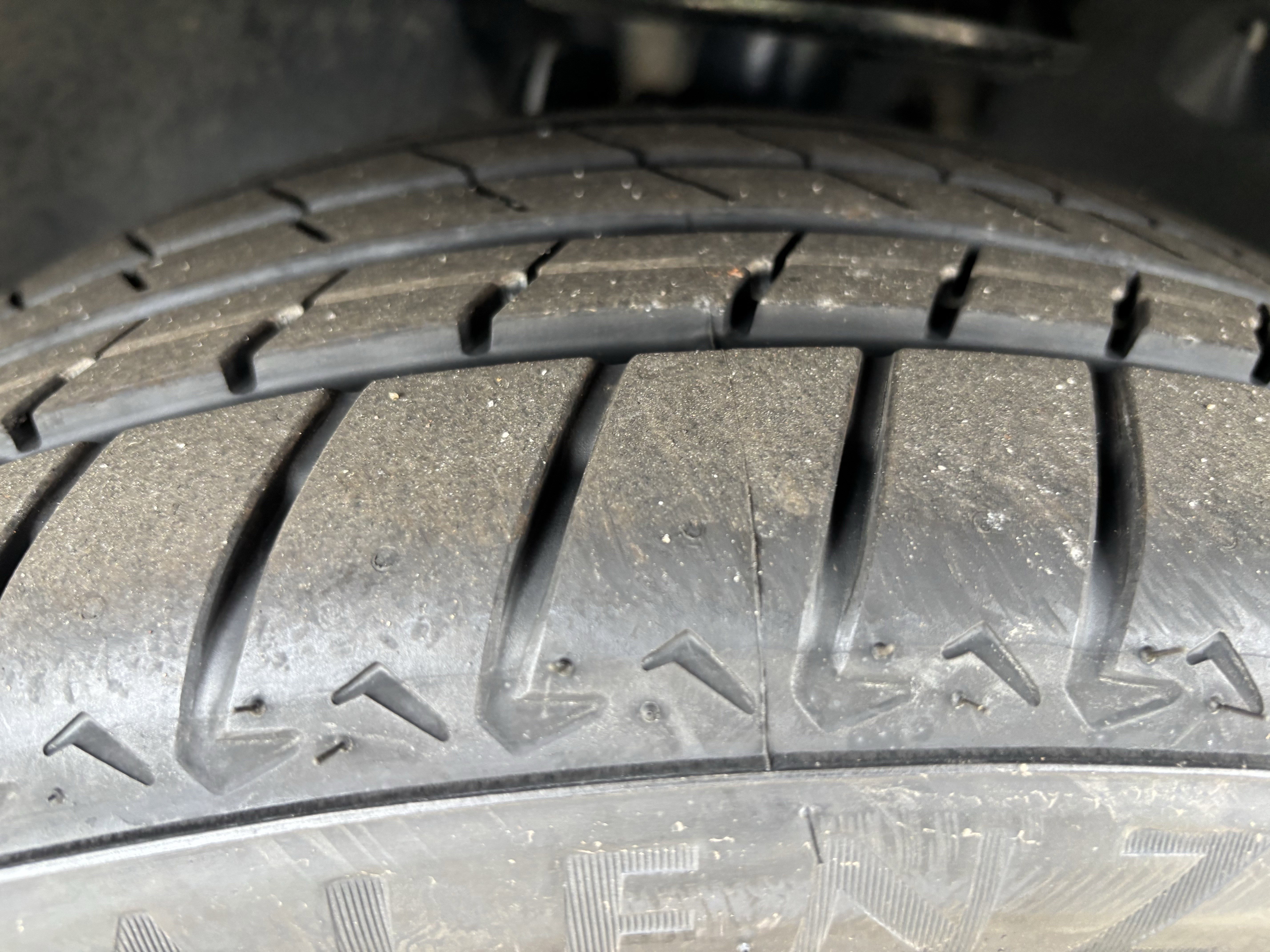 Used 2021 BMW X4 xDrive30i w/ Premium Package image 12