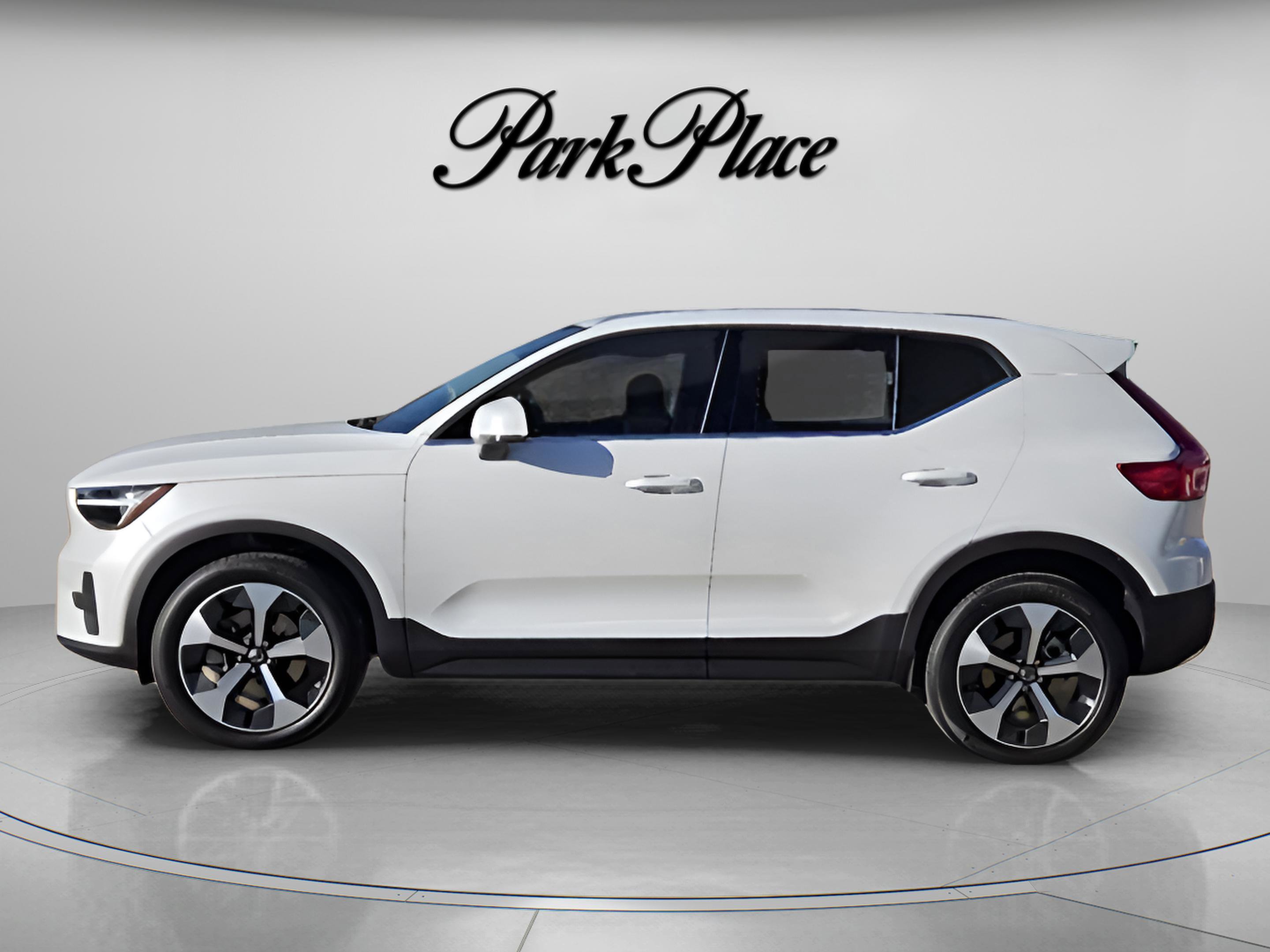 Used 2025 Volvo XC60 T8 Plus w/ Protection Package Premier video 2