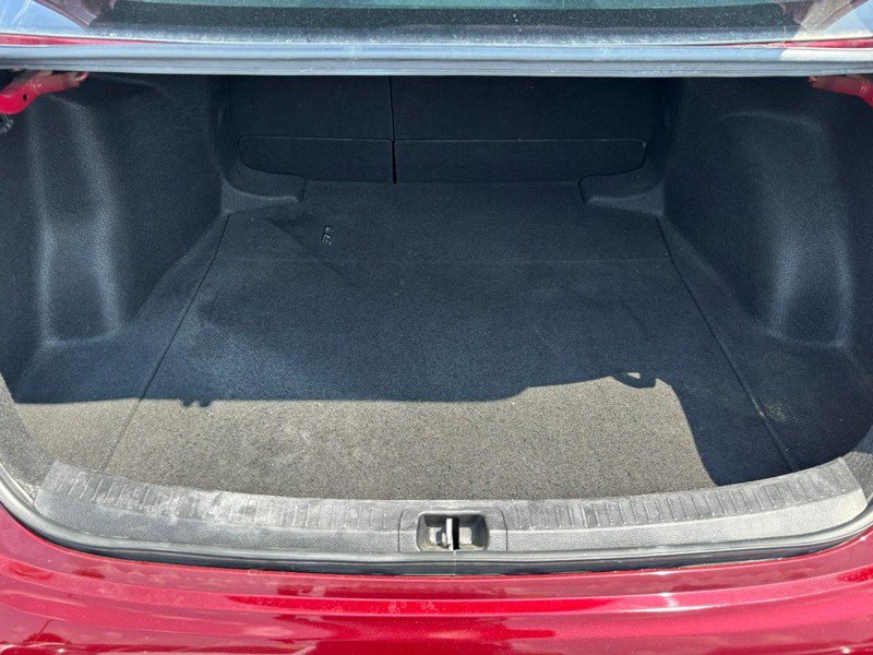 Used 2024 Toyota Corolla LE FWD image 7