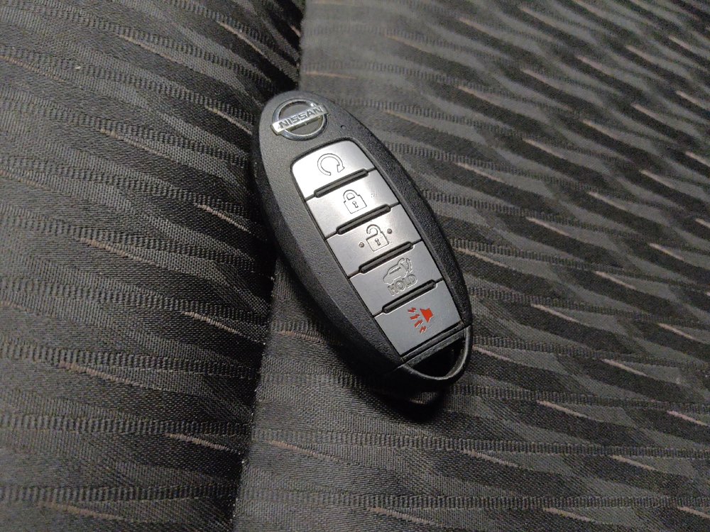 Used 2020 Nissan Rogue SV AWD/4WD image 32