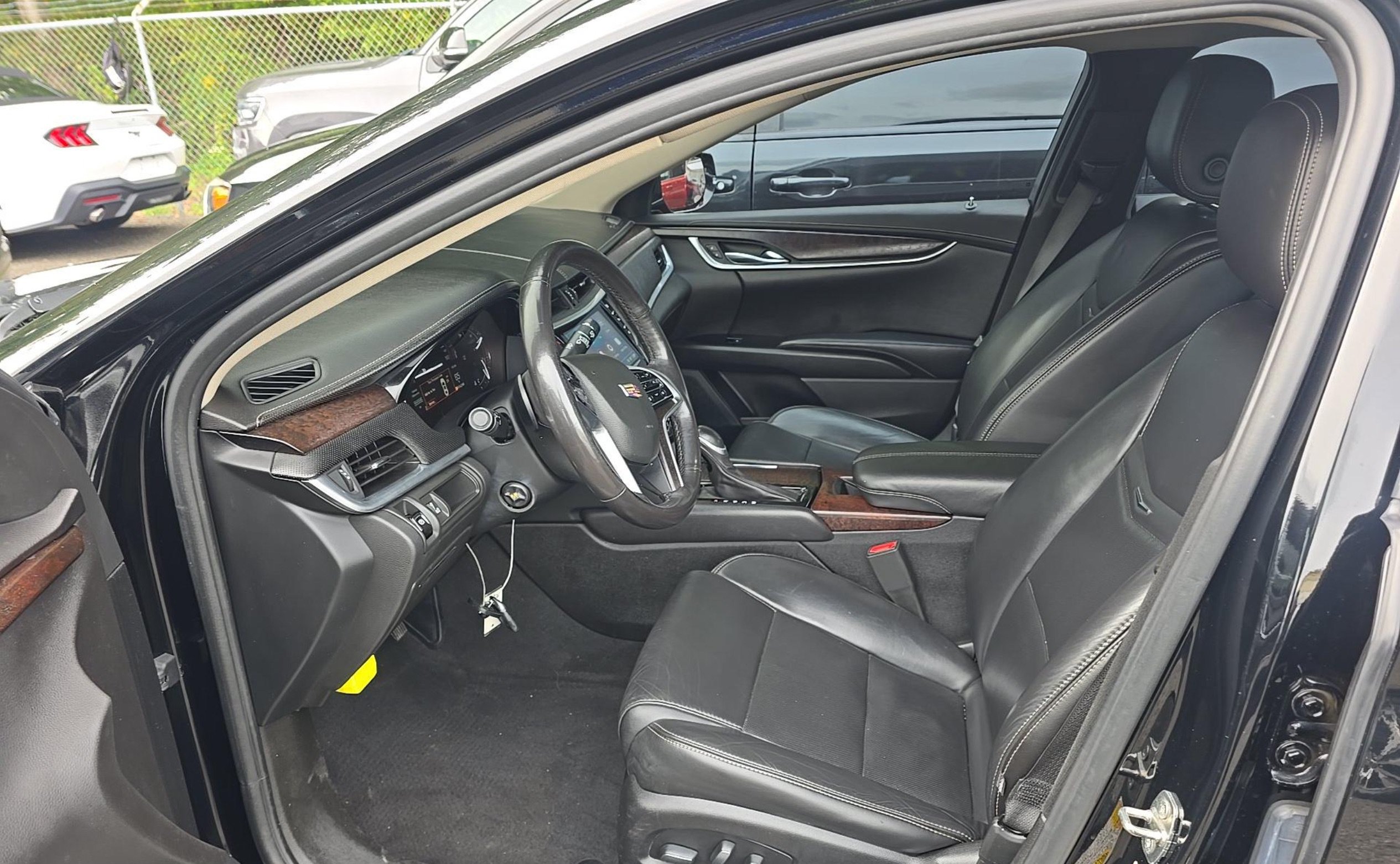 Used 2019 Cadillac XTS Luxury FWD image 6