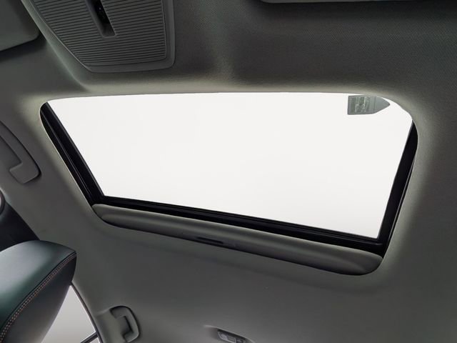 New 2026 Nissan Sentra SR w/ SR Premium Package FWD image 26