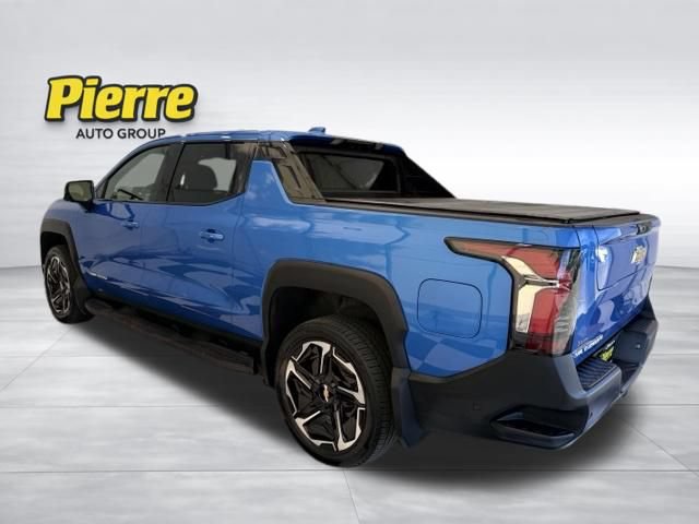 Used 2026 Chevrolet Silverado EV LT AWD/4WD image 2