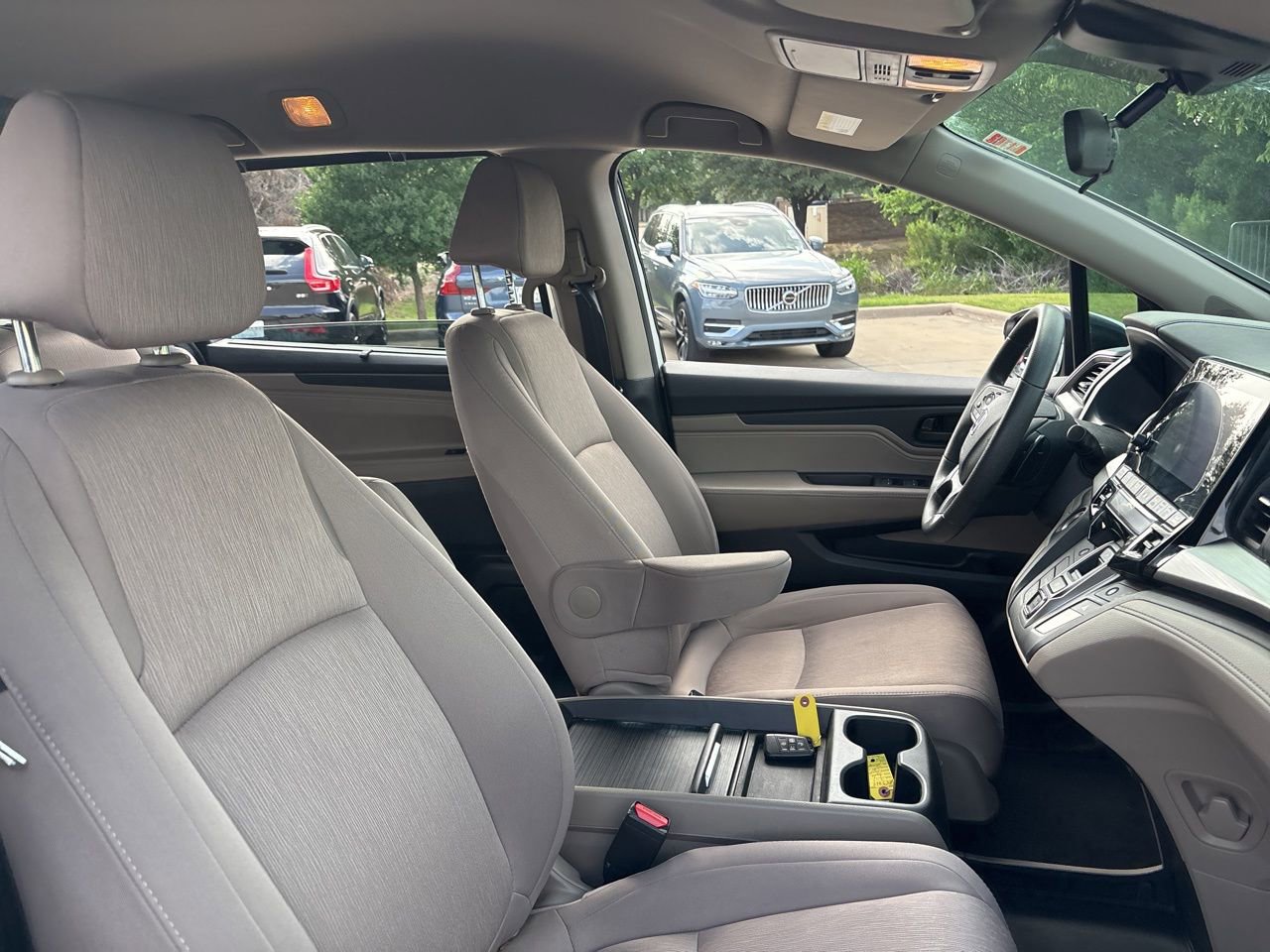 Used 2019 Honda Odyssey EX image 13